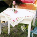 CENTRO-TAVOLA -  FIORI ROSA (80 x 80)